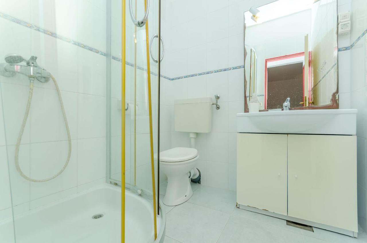 Apartments Zdenka Donji Okrug  المظهر الخارجي الصورة